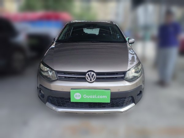 Volkswagen Polo 2014, 115100 км, за 4301 USD