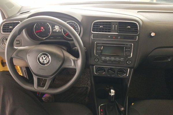 Volkswagen Polo 2014, за 5760 USD - фото 13
