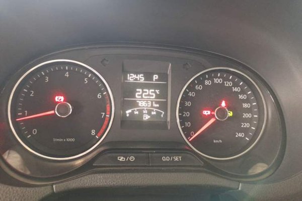 Volkswagen Polo 2014, за 5760 USD - фото 15