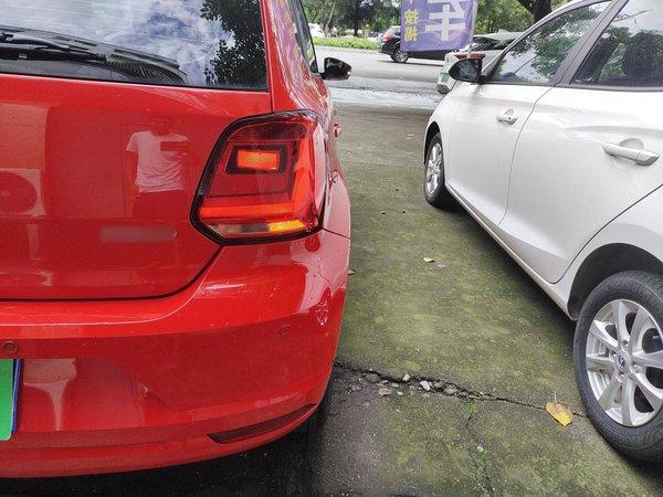 Volkswagen Polo 2016, 66500 км, за 5806 USD - фото 8