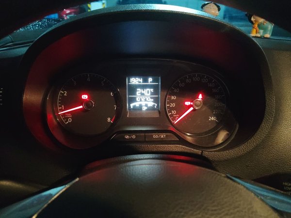 Volkswagen Polo 2016, 107200 км, за 5053 USD - фото 12