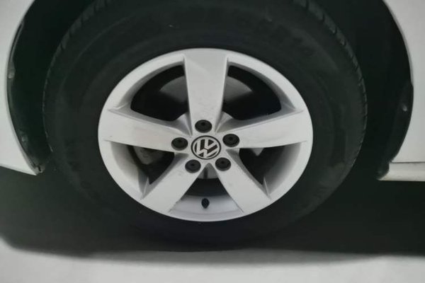Volkswagen Polo 2016, 109300 км, за 6051 USD