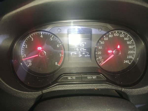 Volkswagen Polo 2016, 116100 км, за 3579 USD - фото 11