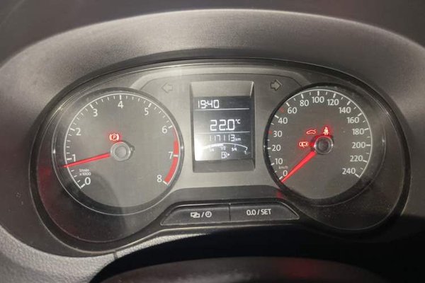Volkswagen Polo 2016, 117100 км, за 3707 USD - фото 12