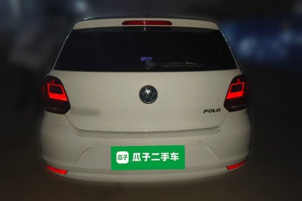 Volkswagen Polo 2016, 117100 км, за 3707 USD