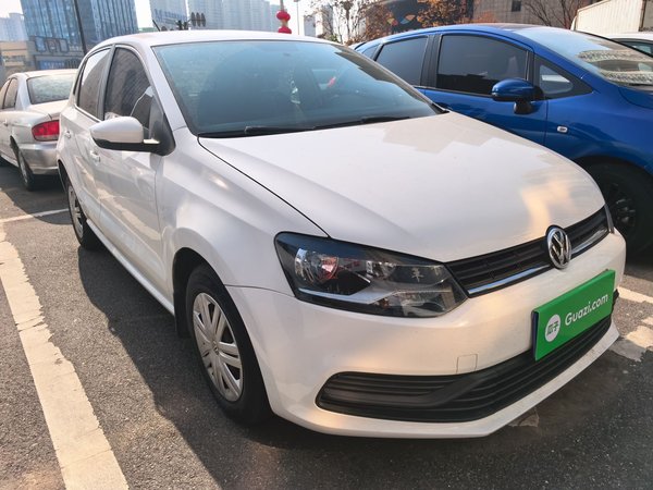 Volkswagen Polo 2016, 128100 км, за 5748 USD
