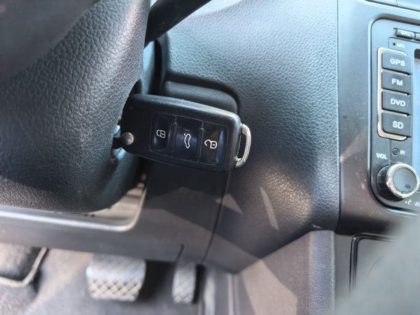 Volkswagen Polo 2016, 128100 км, за 5748 USD - фото 19