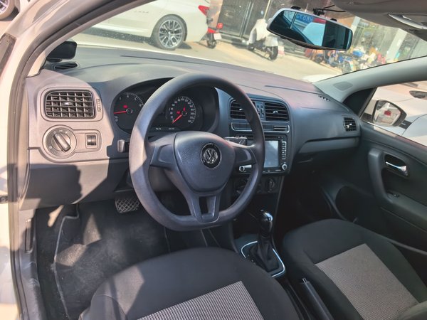 Volkswagen Polo 2016, 128100 км, за 5748 USD - фото 20