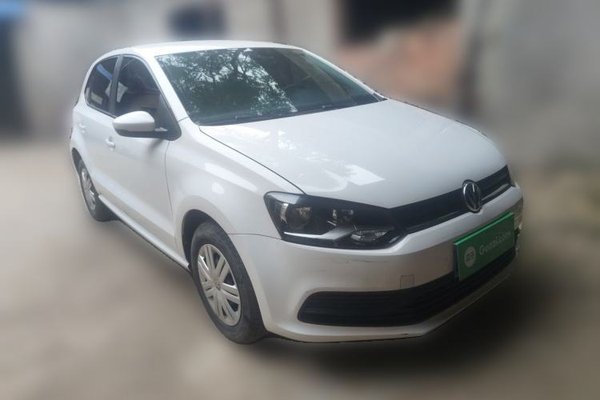 Volkswagen Polo 2016, 36400 км, за 4206 USD
