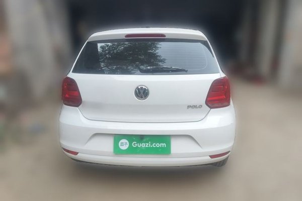 Volkswagen Polo 2016, 36400 км, за 4206 USD
