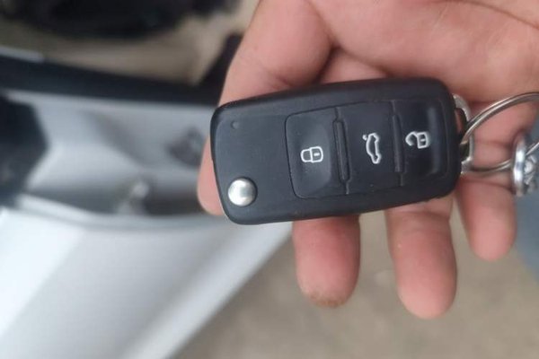 Volkswagen Polo 2016, 36400 км, за 4206 USD - фото 9