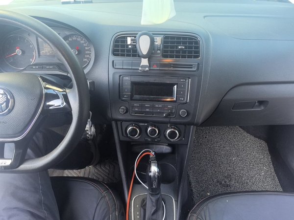 Volkswagen Polo 2016, 59800 км, за 7983 USD - фото 10