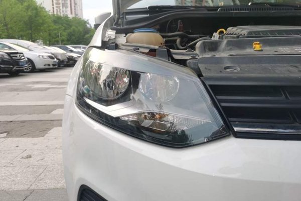 Volkswagen Polo 2016, 63000 км, за 5716 USD - фото 24