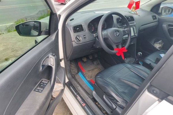 Volkswagen Polo 2016, 68300 км, за 5241 USD - фото 18
