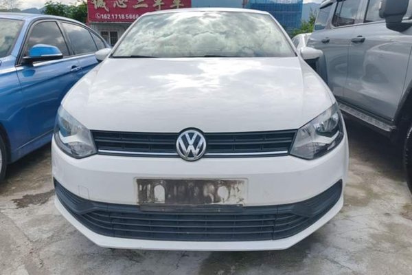 Volkswagen Polo 2016, 68300 км, за 5241 USD