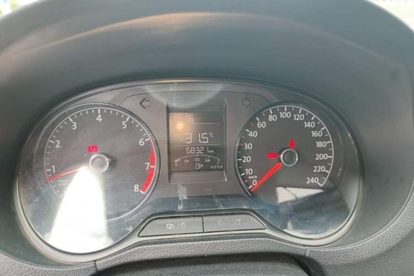 Volkswagen Polo 2016, 68300 км, за 5241 USD - фото 14