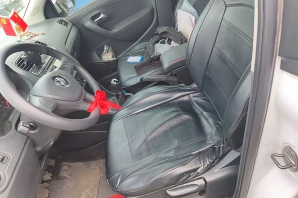 Volkswagen Polo 2016, 68300 км, за 5241 USD - фото 17