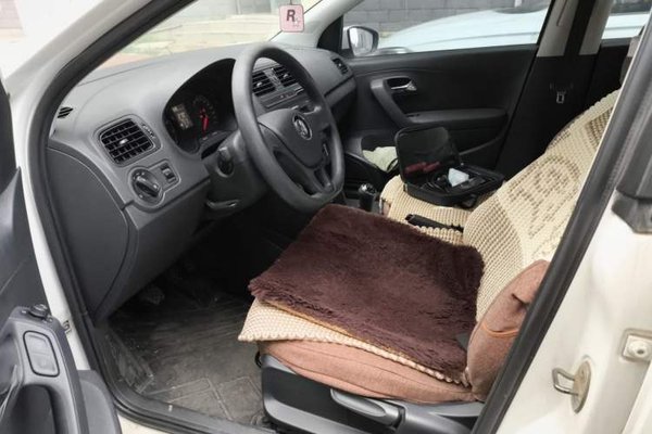 Volkswagen Polo 2016, 71500 км, за 4826 USD - фото 13