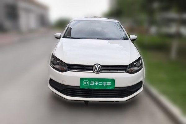 Volkswagen Polo 2016, 71500 км, за 4826 USD