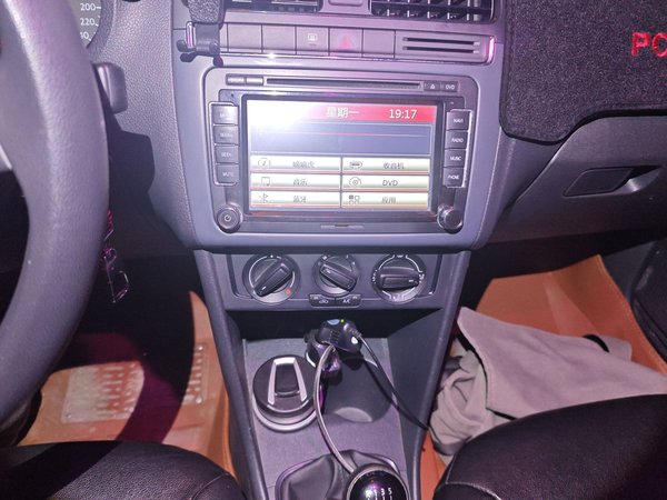 Volkswagen Polo 2016, 80100 км, за 4347 USD - фото 15