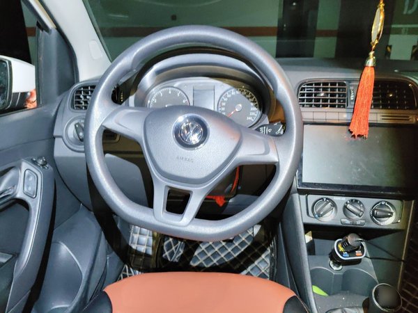 Volkswagen Polo 2016, 84200 км, за 4090 USD - фото 17