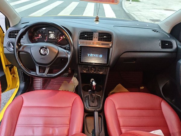 Volkswagen Polo 2016, 93900 км, за 5414 USD - фото 10
