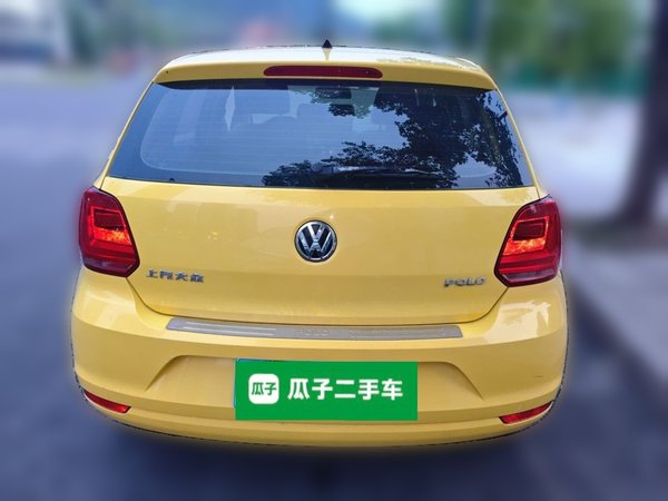 Volkswagen Polo 2016, 93900 км, за 5414 USD