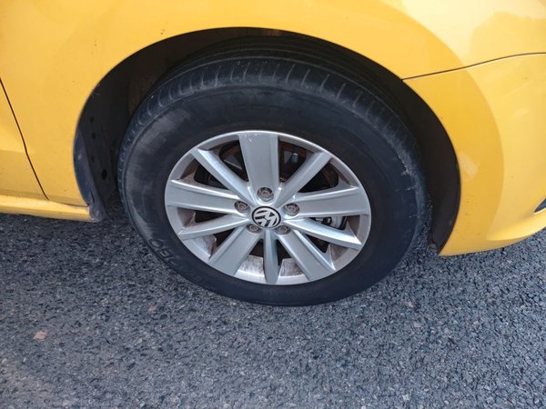 Volkswagen Polo 2016, 93900 км, за 5414 USD - фото 8