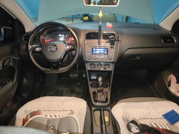 Volkswagen Polo 2016, 107400 км, за 6635 USD - фото 10