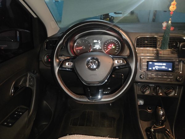 Volkswagen Polo 2016, 107400 км, за 6635 USD - фото 19