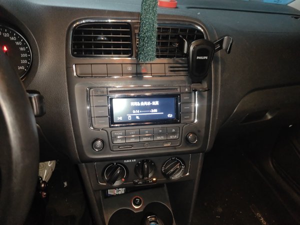 Volkswagen Polo 2016, 107400 км, за 6635 USD - фото 20