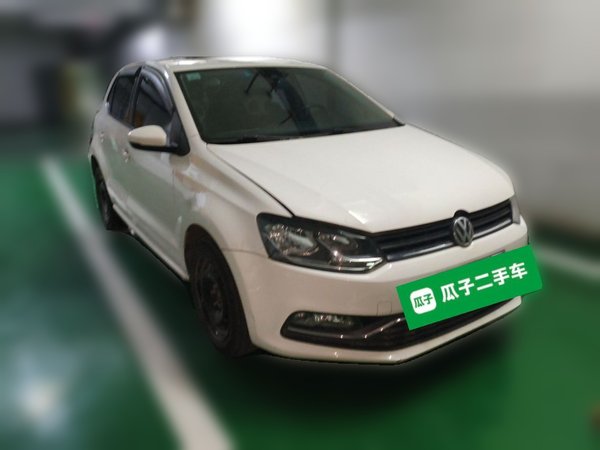 Volkswagen Polo 2016, 107600 км, за 4911 USD