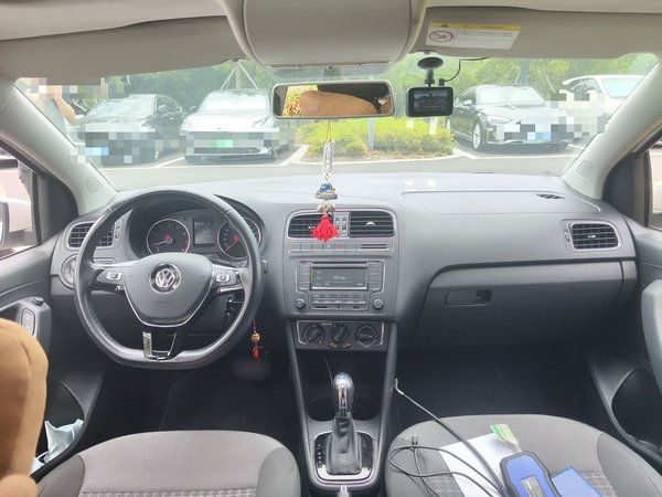 Volkswagen Polo 2016, 27300 км, за 5211 USD - фото 10
