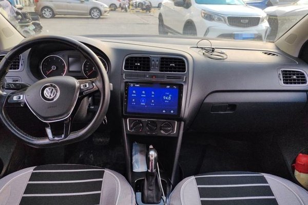 Volkswagen Polo 2016, 51600 км, за 5306 USD - фото 9