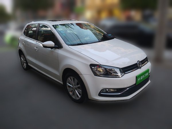 Volkswagen Polo 2016, 57699 км, за 5077 USD