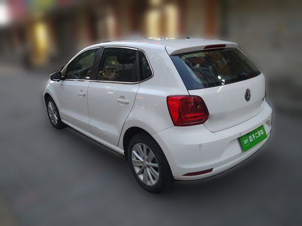 Volkswagen Polo 2016, 57699 км, за 5077 USD
