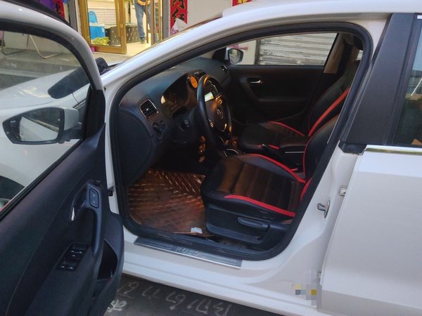 Volkswagen Polo 2016, 57699 км, за 5077 USD - фото 17