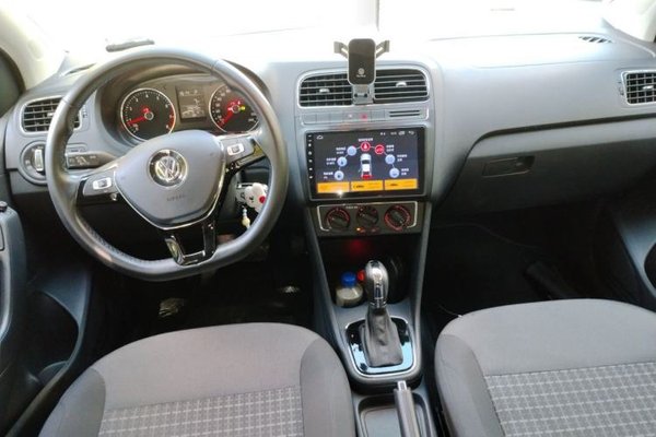 Volkswagen Polo 2016, 59000 км, за 4978 USD - фото 10