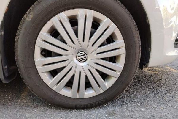 Volkswagen Polo 2016, 59000 км, за 4978 USD - фото 8