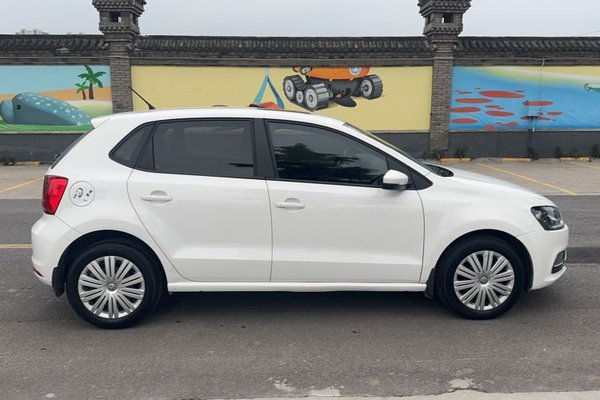 Volkswagen Polo 2016, 63600 км, за 8239 USD - фото 10