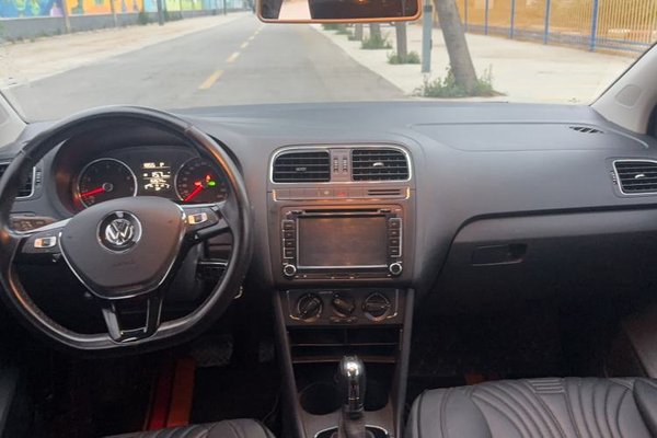 Volkswagen Polo 2016, 63600 км, за 8239 USD - фото 7