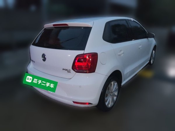 Volkswagen Polo 2016, 65900 км, за 5535 USD