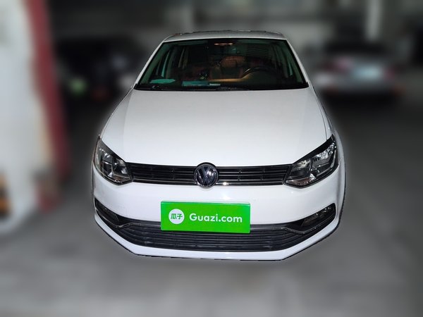 Volkswagen Polo 2016, 73400 км, за 5151 USD