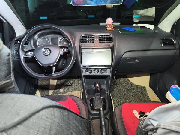 Volkswagen Polo 2016, 73400 км, за 5151 USD - фото 10