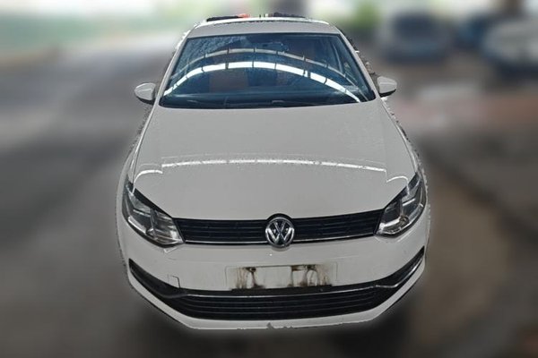 Volkswagen Polo 2016, 77400 км, за 6666 USD