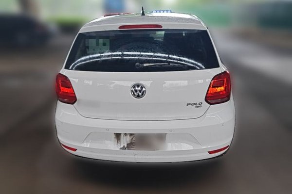 Volkswagen Polo 2016, 77400 км, за 6666 USD