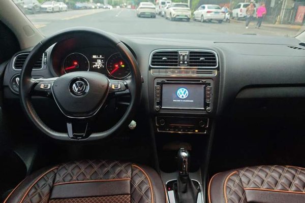 Volkswagen Polo 2016, 87100 км, за 5333 USD - фото 10
