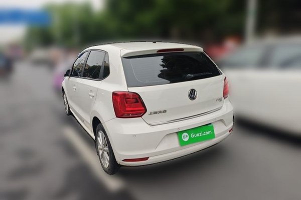 Volkswagen Polo 2016, 87100 км, за 5333 USD
