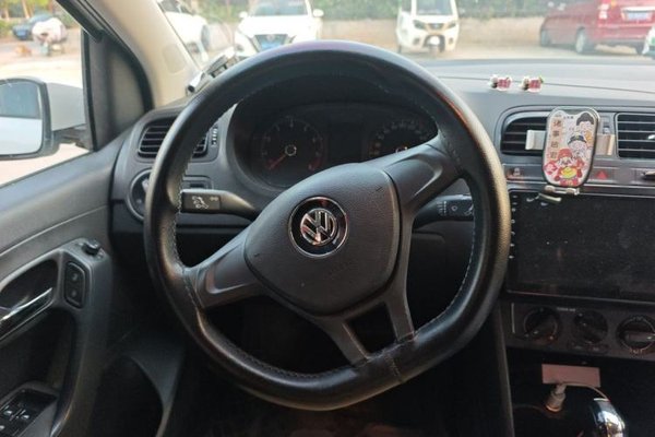 Volkswagen Polo 2018, 109000 км, за 5542 USD - фото 11
