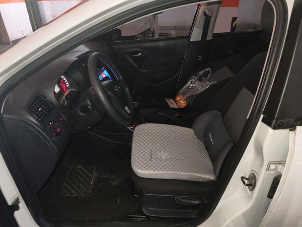Volkswagen Polo 2018, 110800 км, за 6895 USD - фото 18